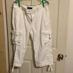 VGUC White crop jeans